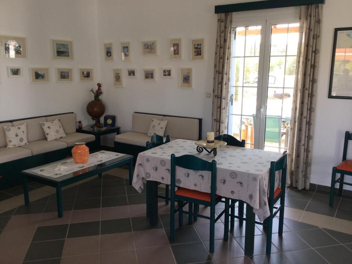 Papoulias Rooms Елафонисос Екстериор снимка